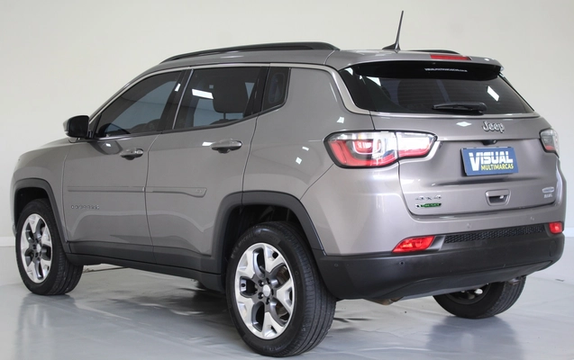 imagem-https://www.socarrao.com.br/sc-vehicle-images-prod/4497690/1793461075001-6_123437.jpg