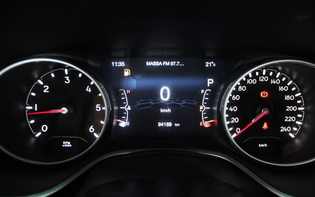 imagem-https://www.socarrao.com.br/sc-vehicle-images-prod/4497690/1793461075009-7_123437.jpg