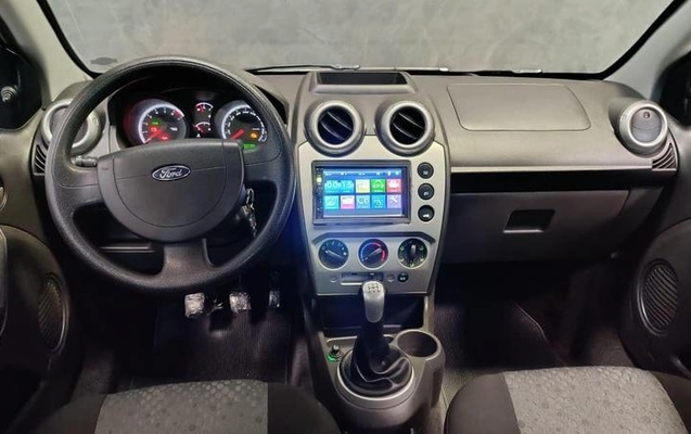 imagem-https://www.socarrao.com.br/sc-vehicle-images-prod/4497862/1793469466789-8586170_17_B_18db2b7fdd.jpeg