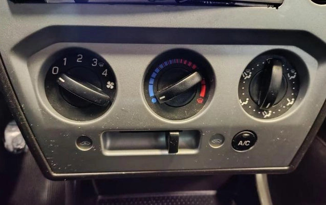 imagem-https://www.socarrao.com.br/sc-vehicle-images-prod/4497862/1793469466809-8586170_12_B_7151f7e3ae.jpeg