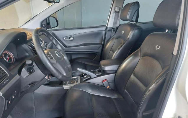 imagem-https://www.socarrao.com.br/sc-vehicle-images-prod/44995/1776519873825-5407660_14_B_c6ab2ecbd5.jpeg