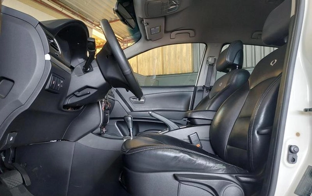 imagem-https://www.socarrao.com.br/sc-vehicle-images-prod/44995/1776519873827-5407660_15_B_0a3b9de6d5.jpeg