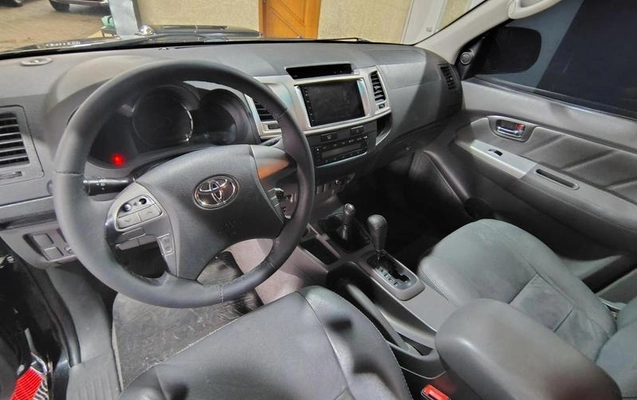 imagem-https://www.socarrao.com.br/sc-vehicle-images-prod/44997/1778098335329-6585663_45_B_4d2a7aa229.jpeg