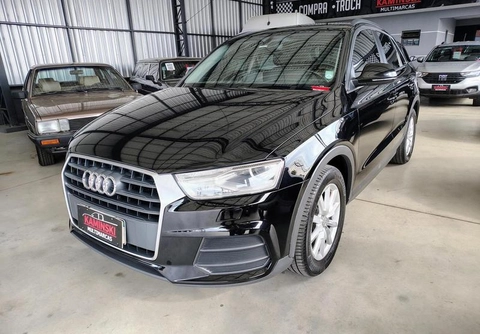 Audi Q3 2018 Preto — foto 1 de 3