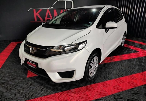 Honda Fit 2016 Branco — foto 1 de 3