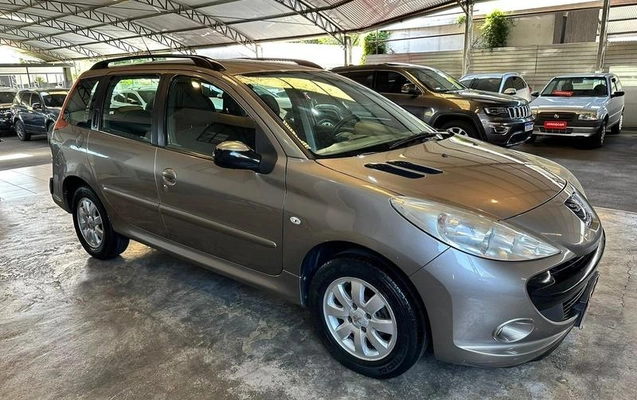 imagem-https://www.socarrao.com.br/sc-vehicle-images-prod/45164/1785961944183-7630092_10_B_cb675b64bf.jpeg