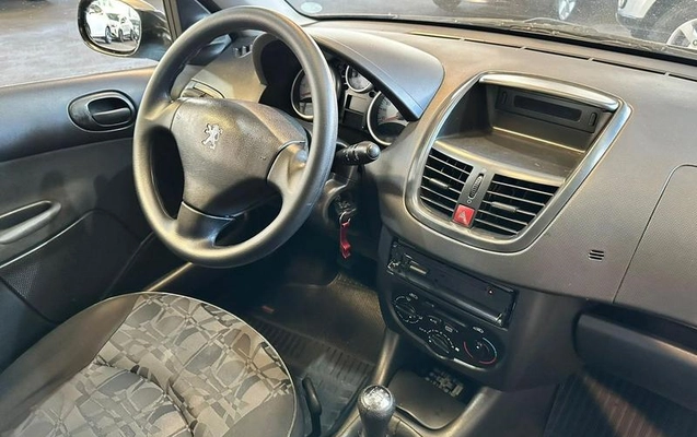 imagem-https://www.socarrao.com.br/sc-vehicle-images-prod/45164/1785961944204-7630092_1_B_1cac807d2d.jpeg