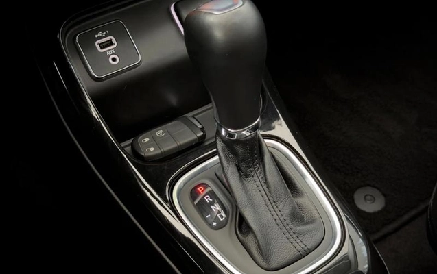 imagem-https://www.socarrao.com.br/sc-vehicle-images-prod/45262/1788639292820-7687943_12_B_e02e58d144.jpeg