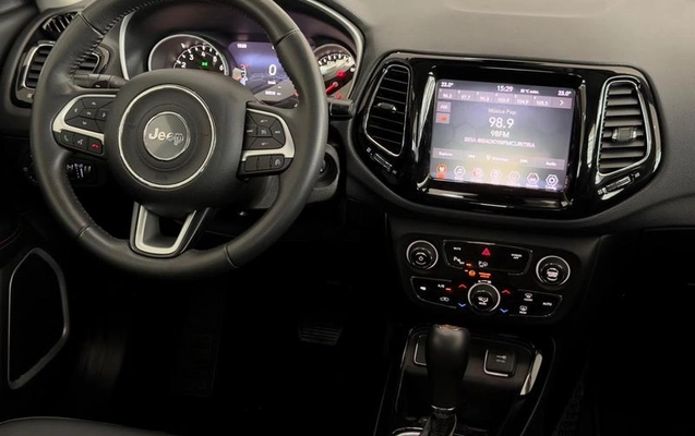 imagem-https://www.socarrao.com.br/sc-vehicle-images-prod/45262/1788639292826-7687943_16_B_0e351784ae.jpeg