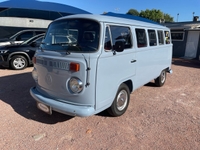 Volkswagen Kombi 1995 Azul — foto 1 de 3