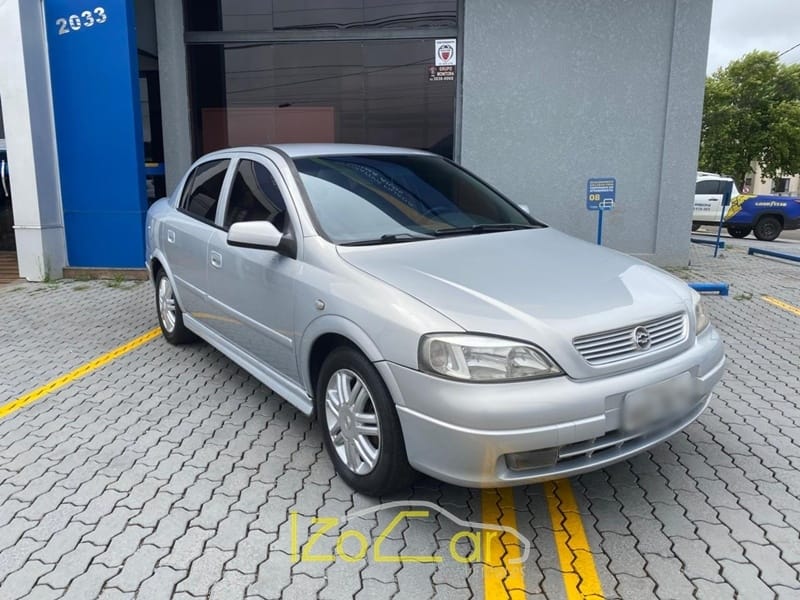 Chevrolet Astra 2.0/ CD 2.0 8V 3p Aut. na cor Cinza em Guarapuava / PR - 45359