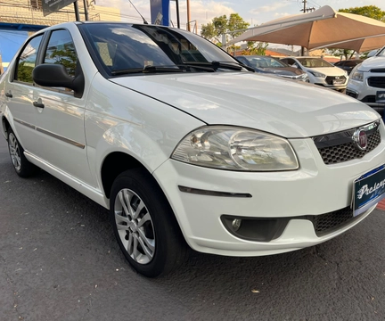 Fiat Siena 2014 Branco — foto 1 de 3