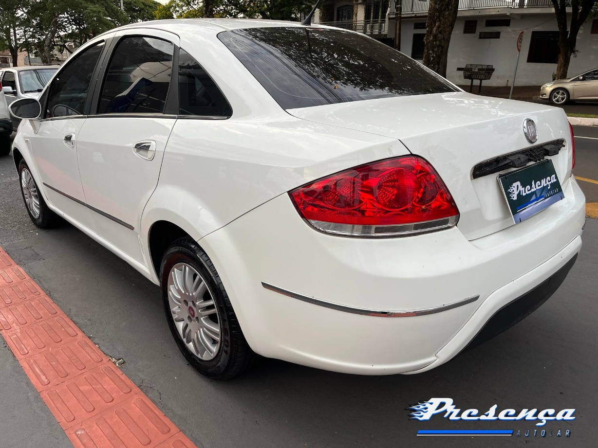 imagem-https://www.socarrao.com.br/sc-vehicle-images-prod/45428/1769988906689-6987320OR_1760558278_44_970.jpg