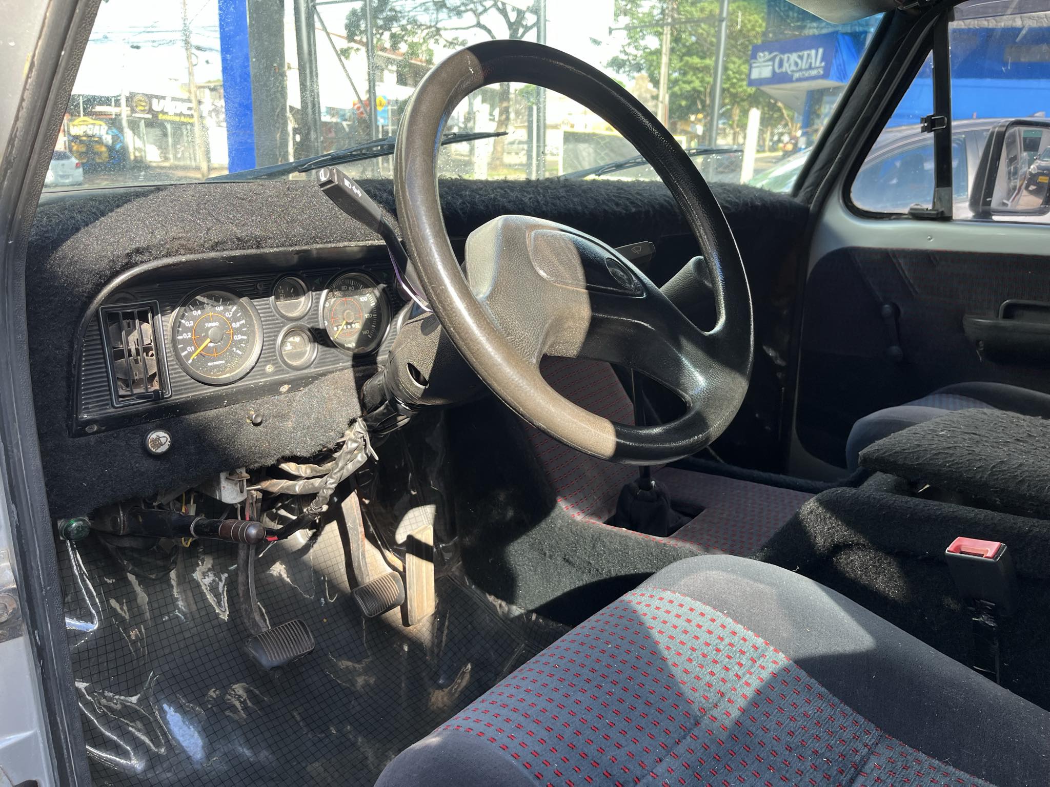 imagem-https://www.socarrao.com.br/sc-vehicle-images-prod/45434/1769988907884-7088244OR_1764182116_26_780.jpg
