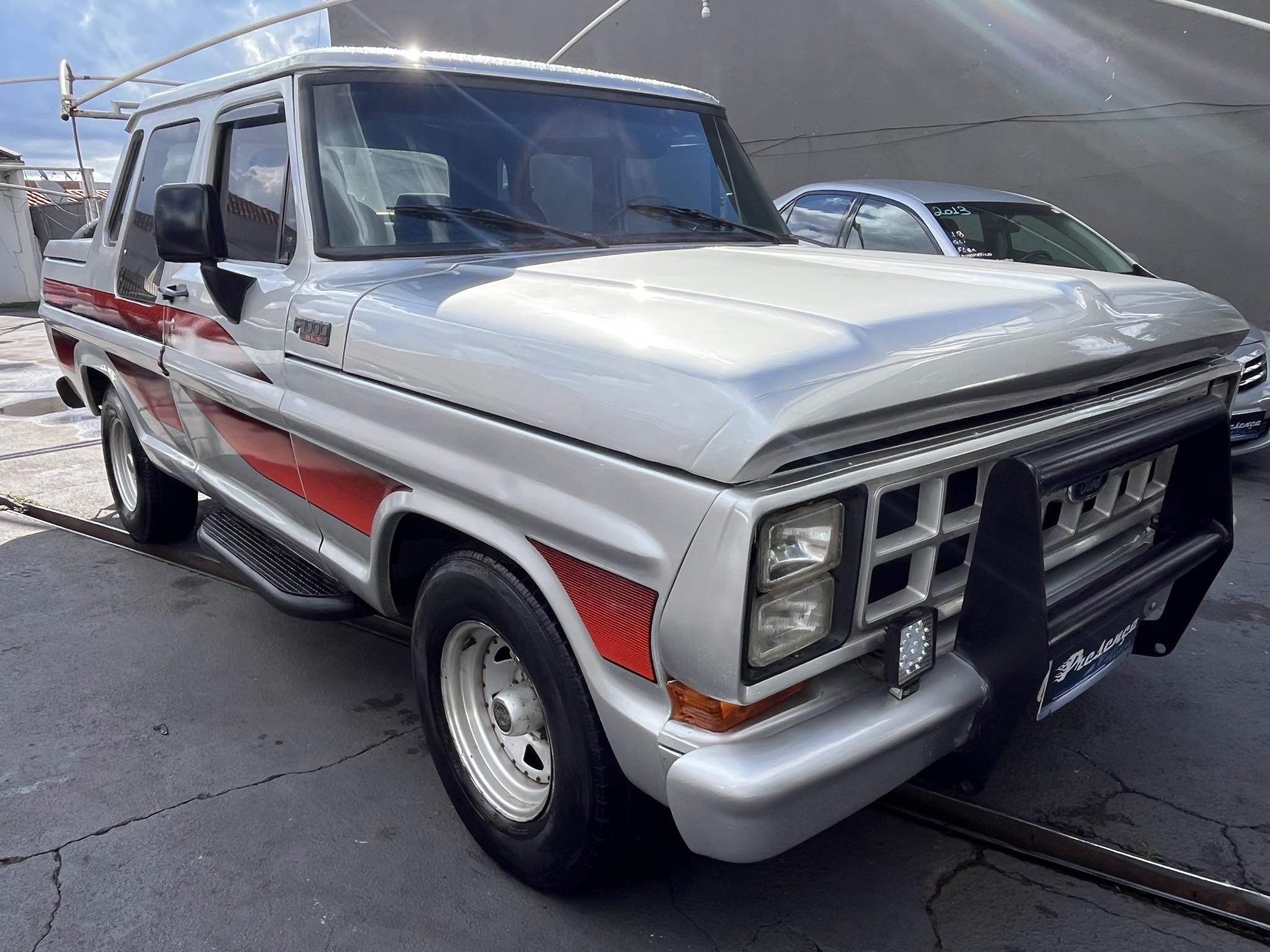 Ford F-1000 Super/S.Série 4x4 3.9 Diesel na cor Cinza em Maringá / PR - 45434
