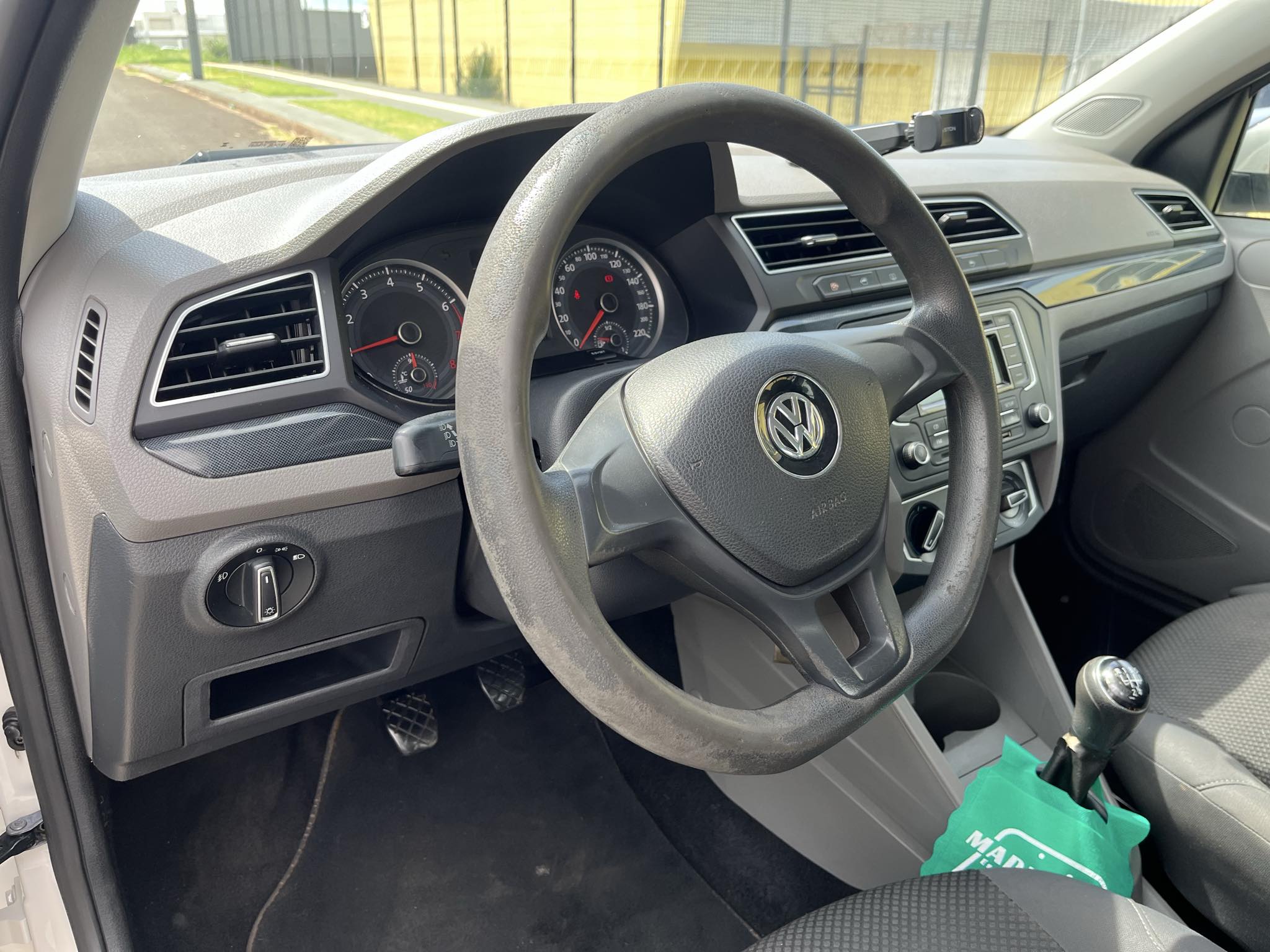imagem-https://www.socarrao.com.br/sc-vehicle-images-prod/45452/1769988911724-7255915OR_1769630676_45_830.jpg