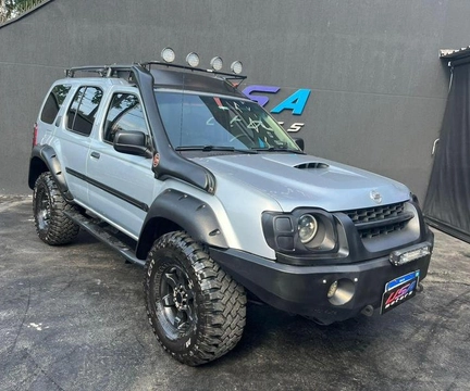 Nissan XTerra 2004 Prata — foto 1 de 3