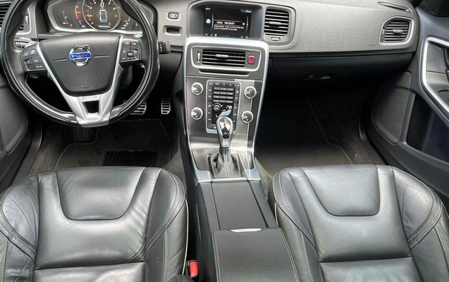 imagem-https://www.socarrao.com.br/sc-vehicle-images-prod/45460/1784568859979-7721662_4_B_2195643085.jpeg