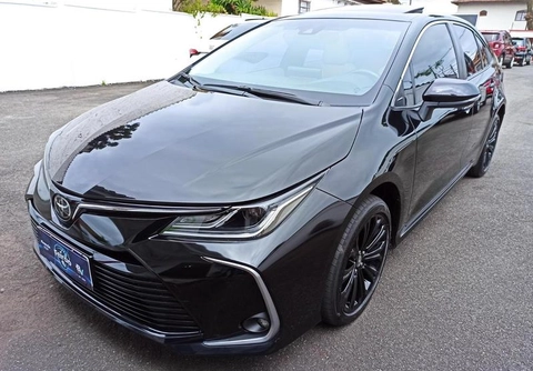 Toyota Corolla 2023 Preto — foto 1 de 3