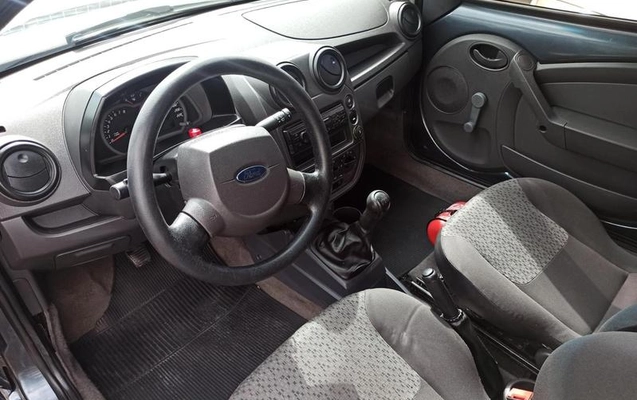 imagem-https://www.socarrao.com.br/sc-vehicle-images-prod/45600/1790352719270-7119096_9_B_3d7e42844e.jpeg