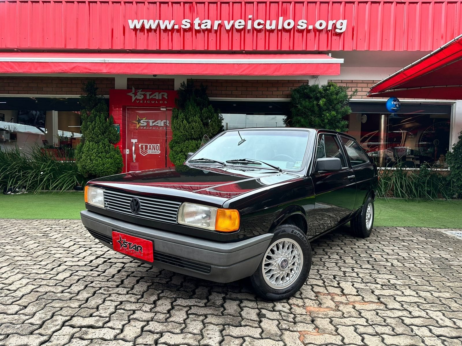 Volkswagen Gol 2.0 Mi 2p 1995 Preto — foto 1 de 3