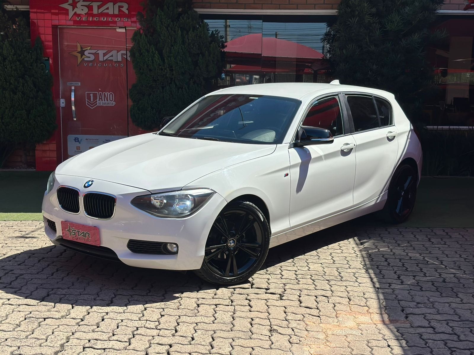 BMW 116i 1.6 TB 16V 136cv 5p na cor Branco no Canoas / RS - 45817