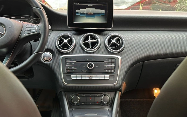 imagem-https://www.socarrao.com.br/sc-vehicle-images-prod/45865/1774371159214-65962c2f-f409-447d-ad93-e4530cc033aa.jpg