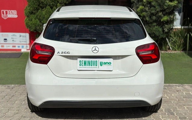 imagem-https://www.socarrao.com.br/sc-vehicle-images-prod/45865/1774371159219-7ce68205-0dd5-4e5e-8f6c-16a5df64d344.jpg