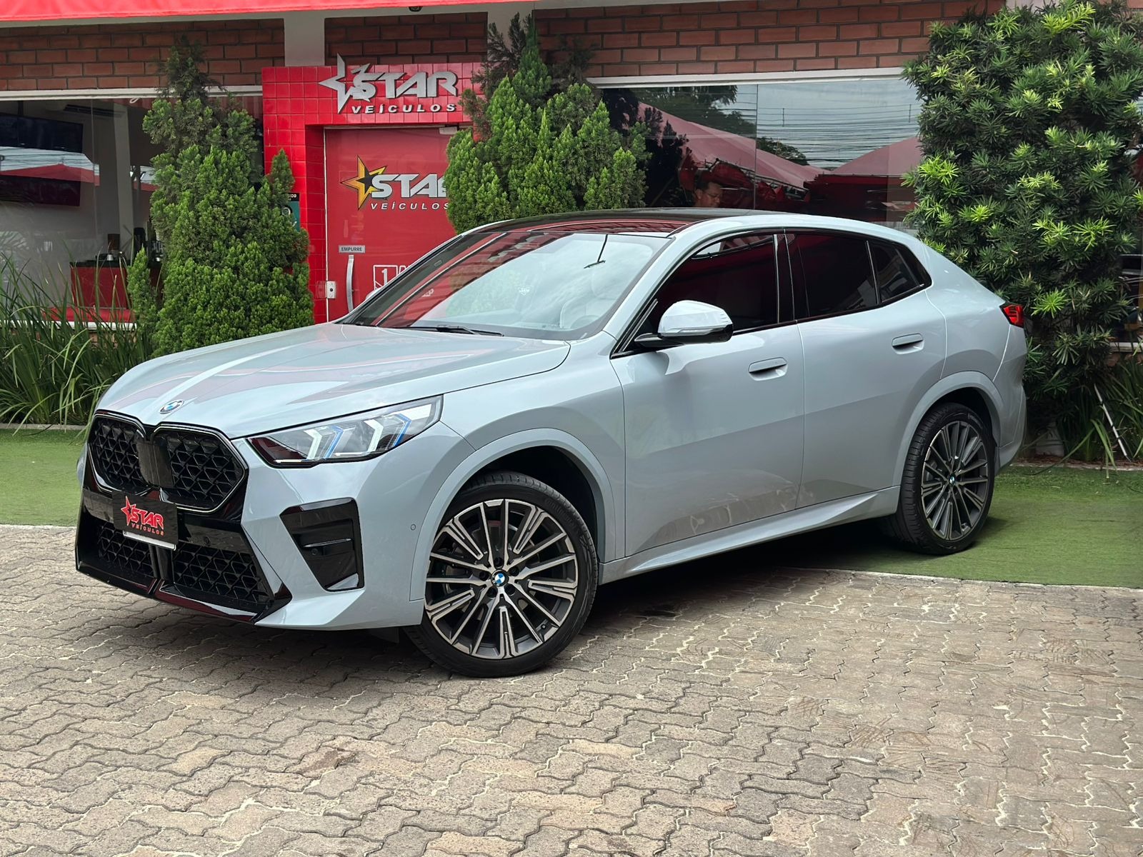 BMW X2 M35i 2.0 Turbo 306cv Aut. na cor Cinza no Canoas / RS - 45877