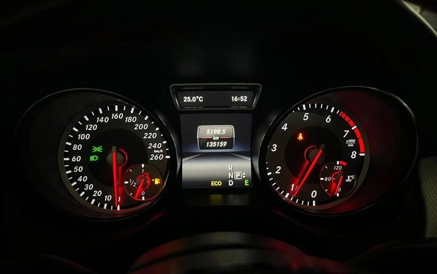 imagem-https://www.socarrao.com.br/sc-vehicle-images-prod/45982/1783362203728-7728452_1_B_d4f2a00cfc.jpeg