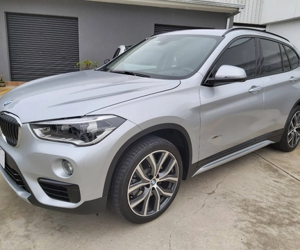 Bmw X1 2018 Cinza — foto 1 de 3