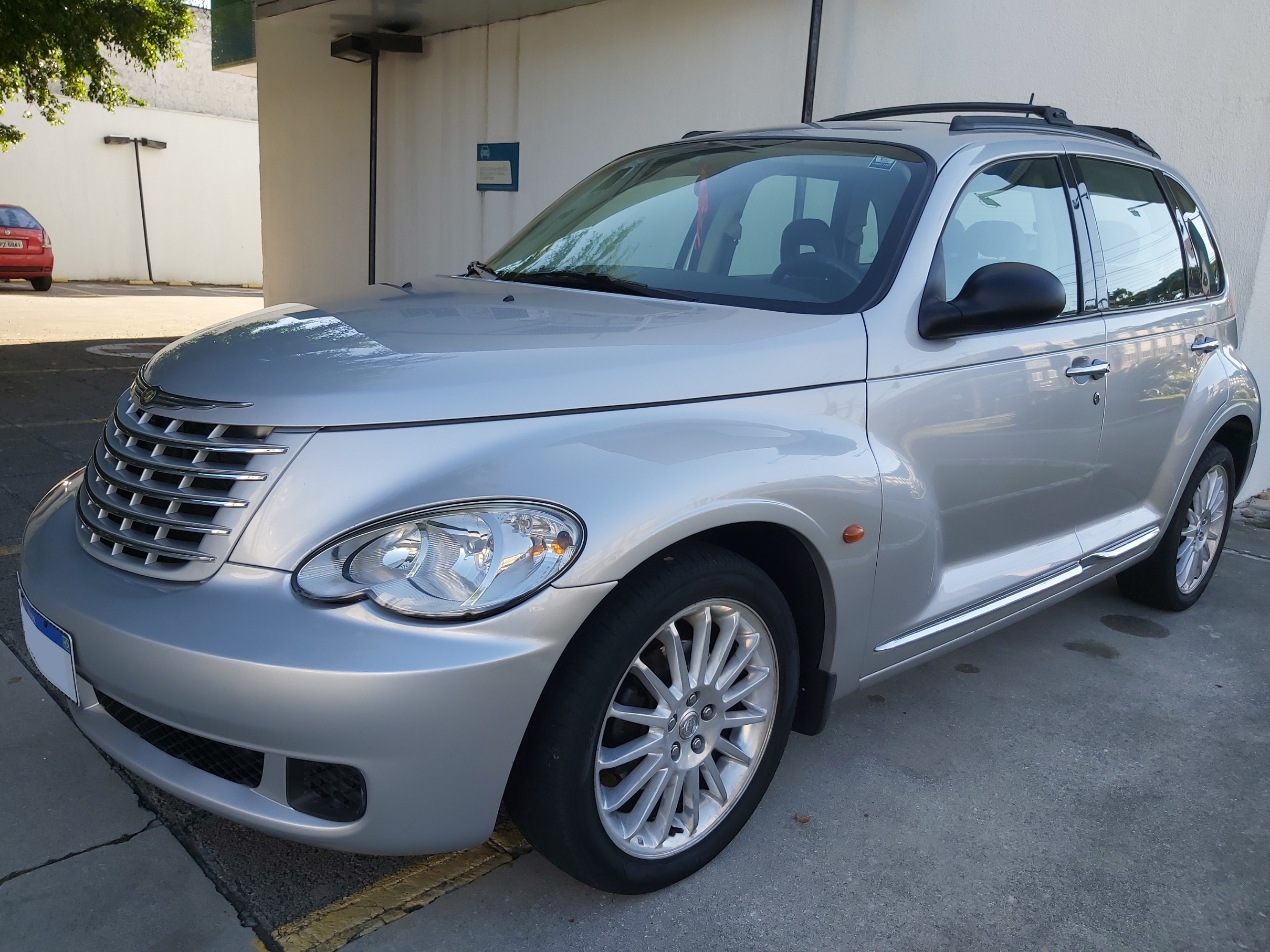 Chrysler PT Cruiser  Limited 2.4 16V 143cv 4p na cor Cinza em Curitiba / PR - 46049