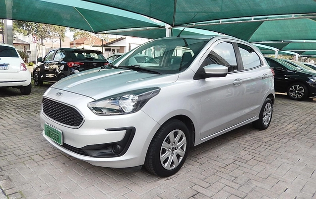 imagem-https://www.socarrao.com.br/sc-vehicle-images-prod/46060/1785776651405-178ac5dba8ec416890a19463efe0e04b_1755866316055.jpg