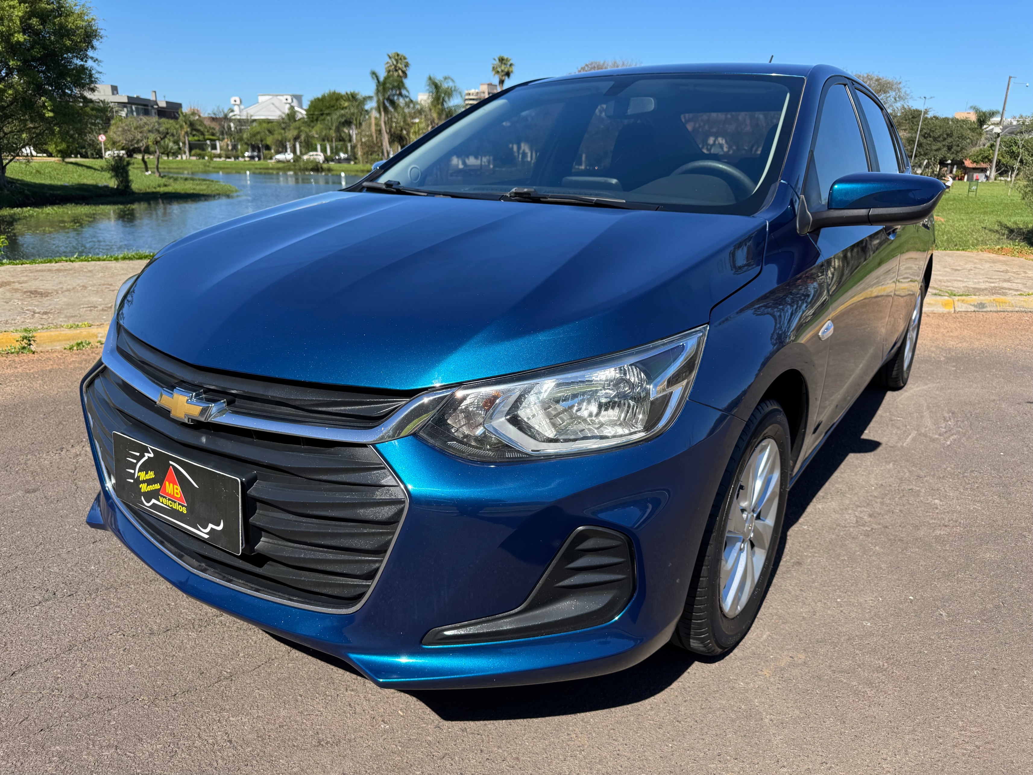 Chevrolet Onix SEDAN Plus LT 1.0 12V Flex 4p Mec. na cor Azul no Canoas / RS - 46094