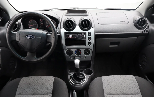 imagem-https://www.socarrao.com.br/sc-vehicle-images-prod/46132/1775147933439-4d988612fde54892aed6e0808f21cb95_1740422091593.jpg