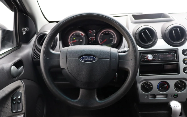 imagem-https://www.socarrao.com.br/sc-vehicle-images-prod/46132/1775147933441-0026dc98838c4a7a9b76cbd7ab7ac3bd_1740422096195.jpg