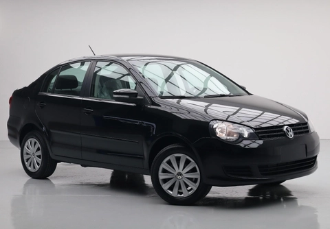 Volkswagen Polo Sedan 2012 Preto — foto 1 de 3