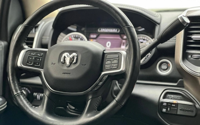 imagem-https://www.socarrao.com.br/sc-vehicle-images-prod/46212/1783098221622-db3e7bdf13ba42e280b5fcf7a9734388_1764940525503.jpg