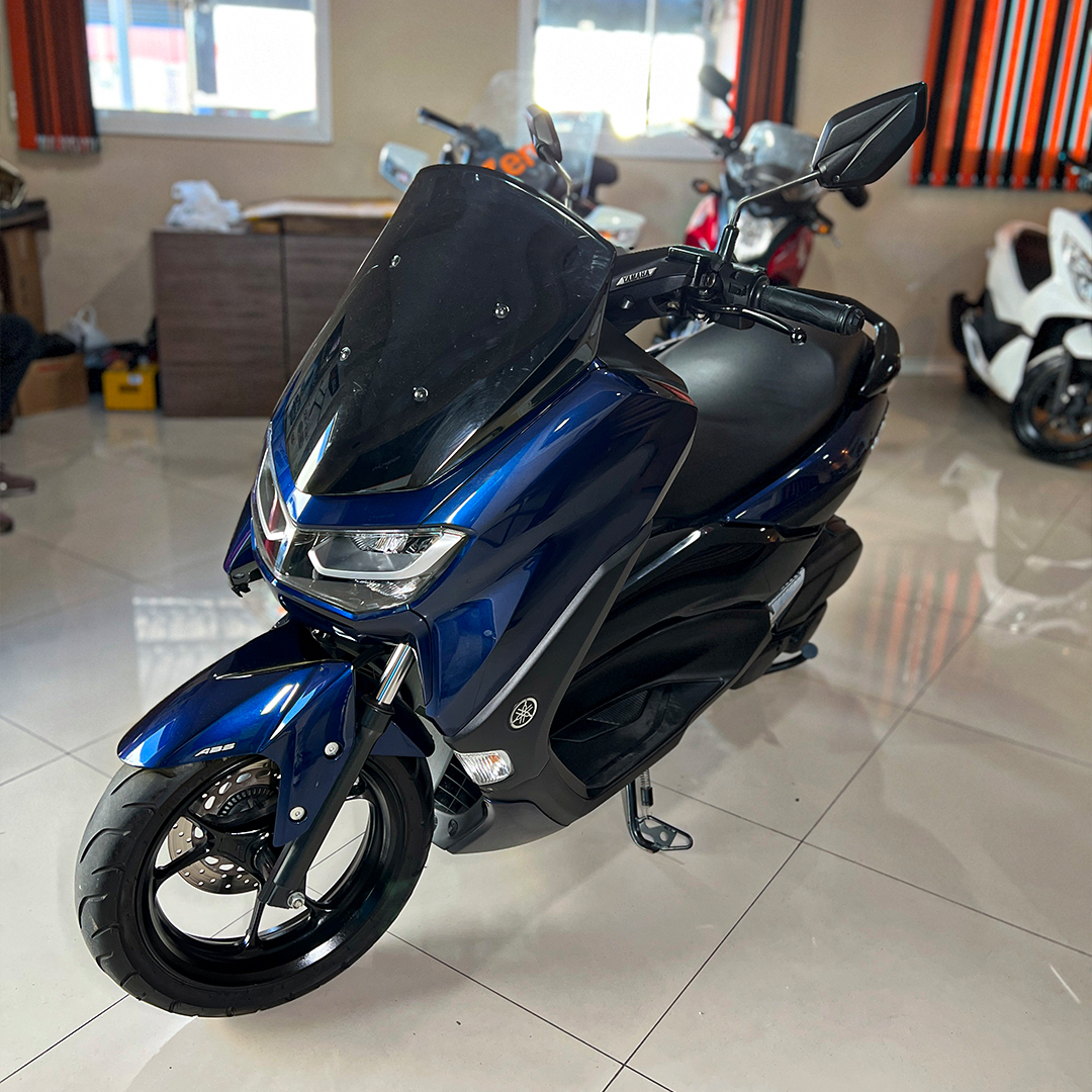 YAMAHA NMAX 160  na cor Branco no Canoas / RS - 46623