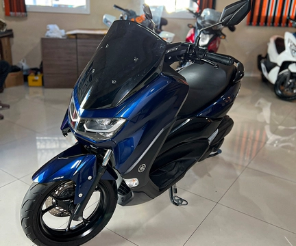 YAMAHA NMAX 160 2022 Branco — foto 1 de 3
