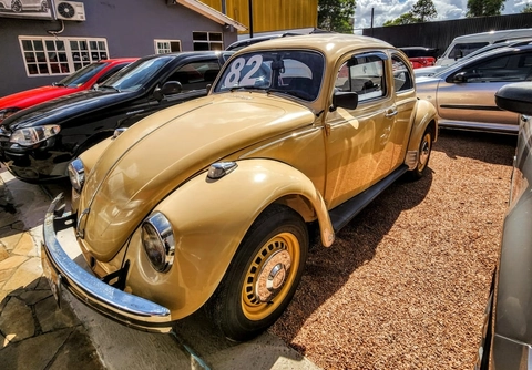 Volkswagen Fusca 1300/1300L 1982 Amarelo — foto 1 de 3