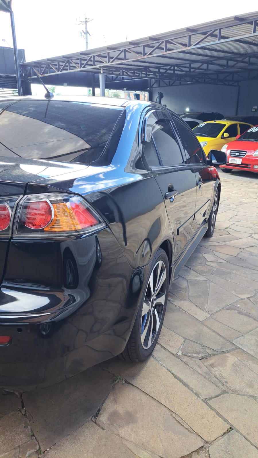 imagem-https://www.socarrao.com.br/sc-vehicle-images-prod/46633/1769988928686-6150935OR_1736626353_27_340.jpg