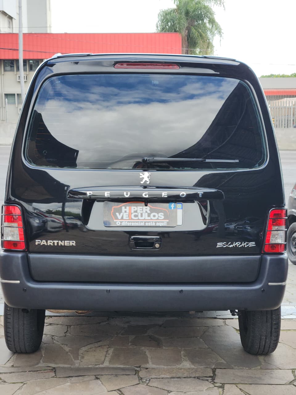 imagem-https://www.socarrao.com.br/sc-vehicle-images-prod/46653/1769988932336-7038878OR_1762349652_7_330.jpg