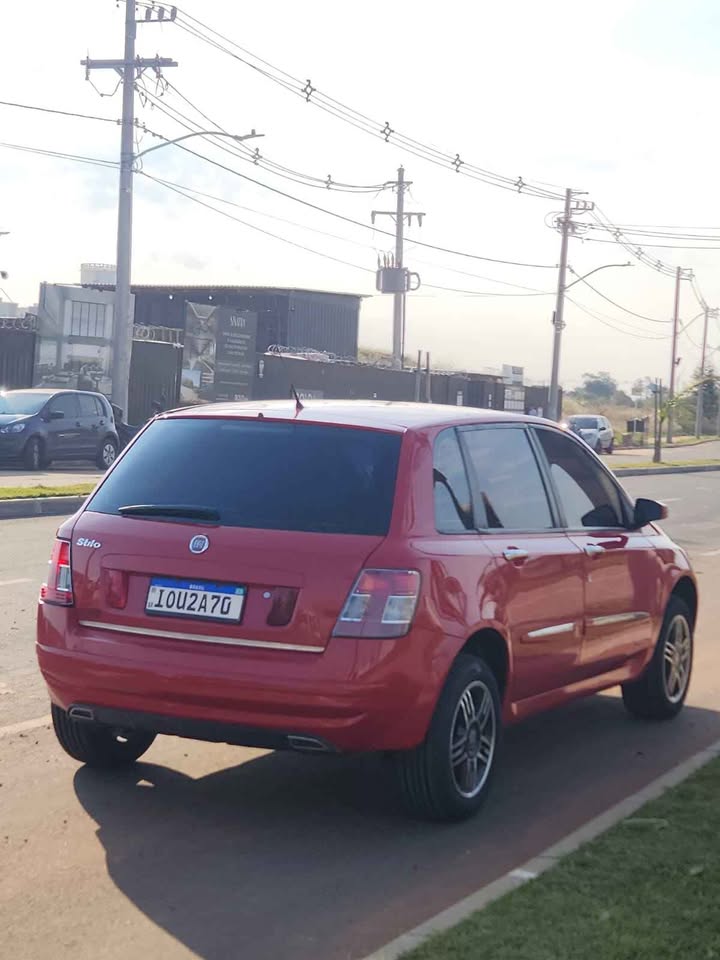 imagem-https://www.socarrao.com.br/sc-vehicle-images-prod/46664/1769988934458-7122613OR_1765032587_19_190.jpg