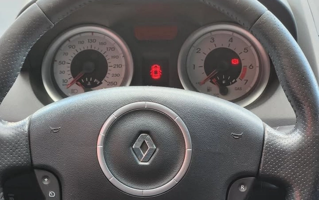imagem-https://www.socarrao.com.br/sc-vehicle-images-prod/46666/1769988934808-7158503OR_1765805835_11_850.jpg