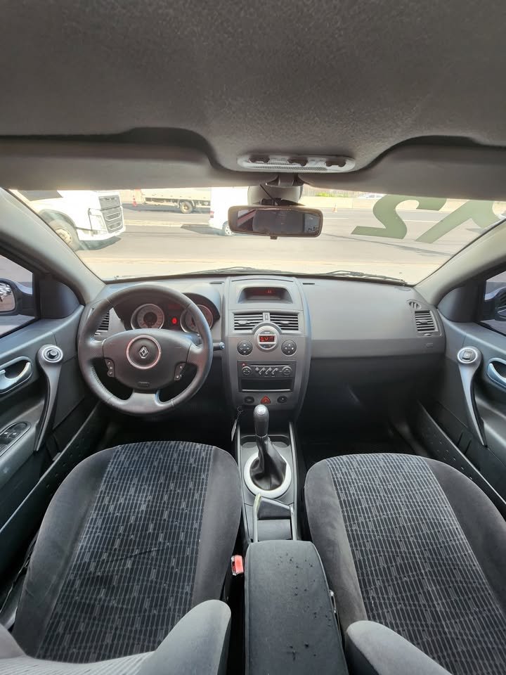 imagem-https://www.socarrao.com.br/sc-vehicle-images-prod/46666/1769988934808-7158503OR_1765805846_99_660.jpg