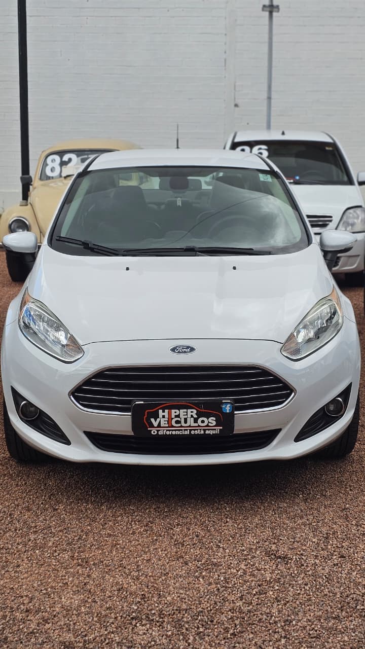 Ford Fiesta Sedan 1.6 16V Flex Aut. na cor Branco no Canoas / RS - 46667