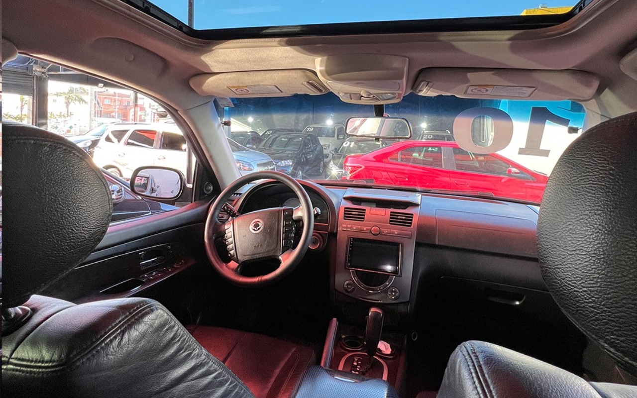 imagem-https://www.socarrao.com.br/sc-vehicle-images-prod/46685/1777656221221-YmE5NWY0MDUtYjUwMi00ZWQzLTlkOGItZTZhMGE1YzQzNWE2LmpwZw.jpg