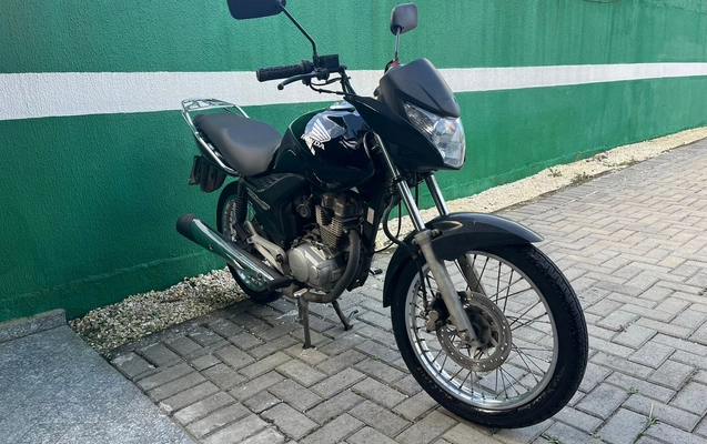 imagem-https://www.socarrao.com.br/sc-vehicle-images-prod/46692/1769988927536-6776657OR_1752326044_90_40.jpg