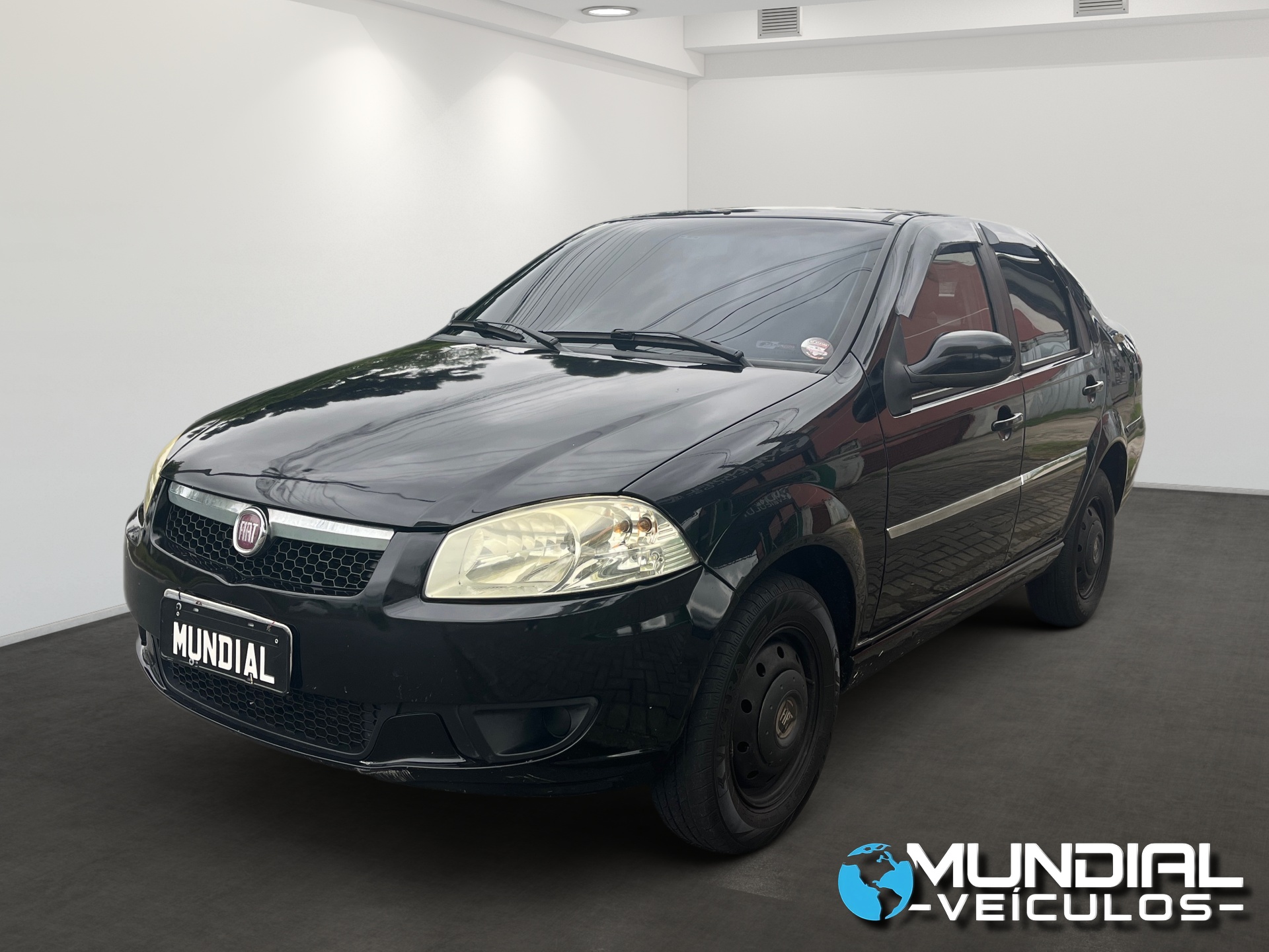 Fiat Siena 2014 Preto — foto 1 de 3